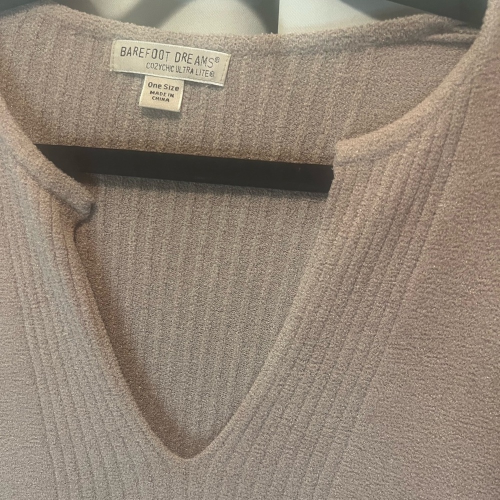 Barefoot Dreams Cozy V-Neck Knit dress - Picture 3 of 5